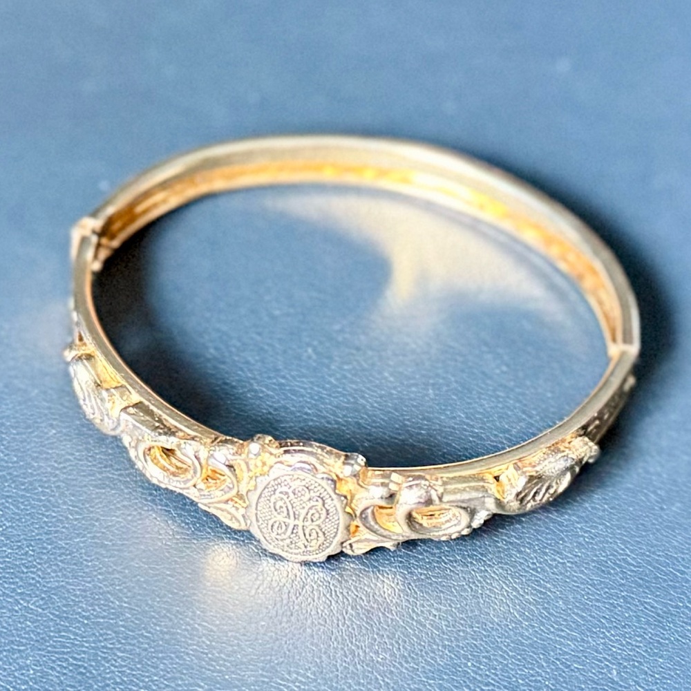 Antique Gold Hinged Bangle